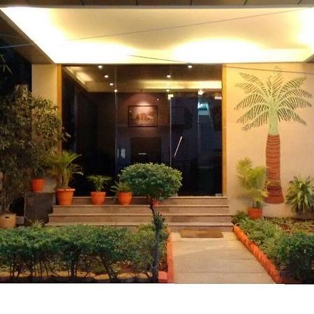 The Belair Retreat Hotel Bangalore Bagian luar foto
